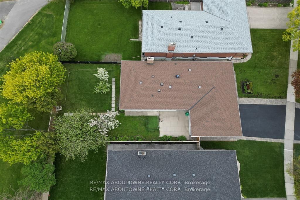 3302 Cardross Road • Mississauga, ON photo 50