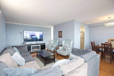 100 County Court Brampton,ON L6W 3X1 — Photo 10