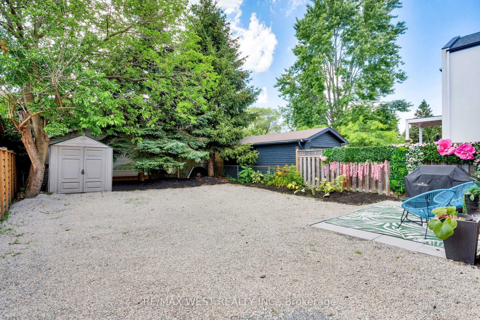 42 Stephen Drive • Toronto, ON photo 25
