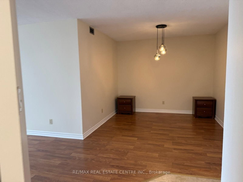 412 - 3605 Kariya Drive S