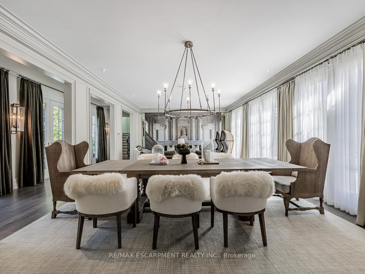 393 Maple Grove Drive • Oakville, ON photo 11
