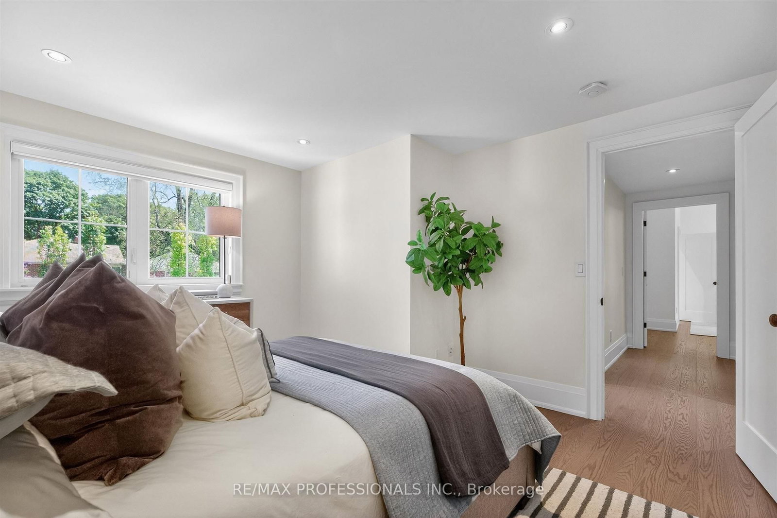 9 Bernice Avenue • Toronto, ON photo 29