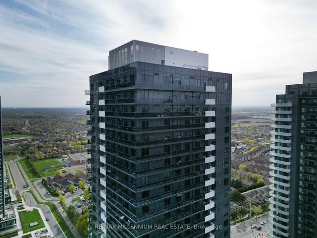 PH6 - 5105 Hurontario Street