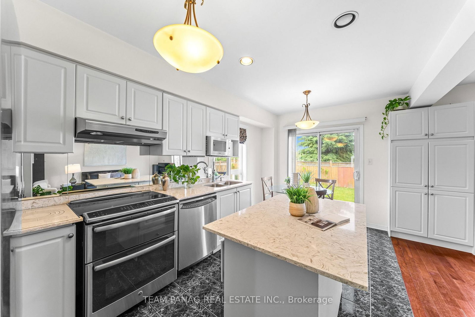 12 Stirrup Court • Brampton, ON photo 20