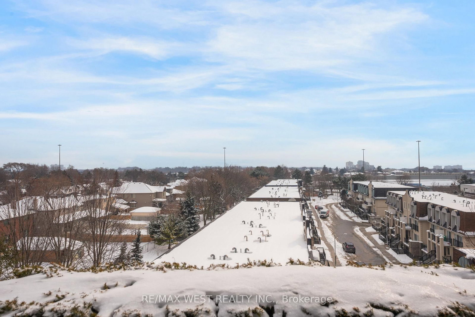 15 James Finlay Way • #627 • Toronto, ON photo 18