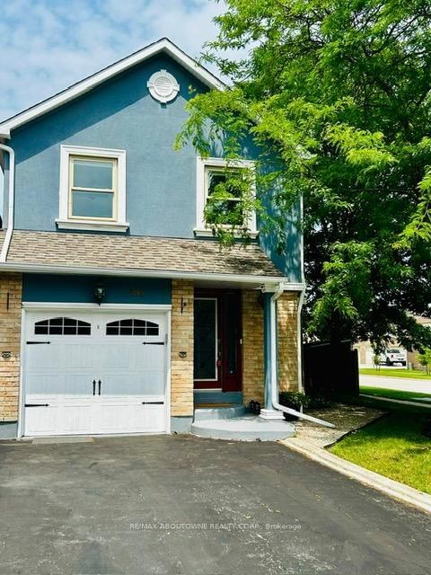 395 Maidstone Crescent