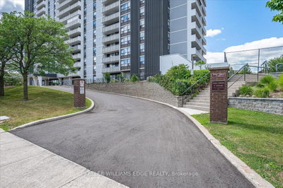Unit 1202 — 2055 Upper Middle Road — photo 2