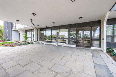 Unit 1202 — 2055 Upper Middle Road — photo 4