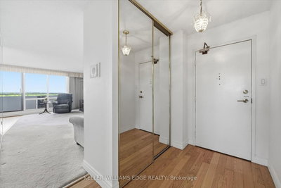 Unit 1202 — 2055 Upper Middle Road — photo 6