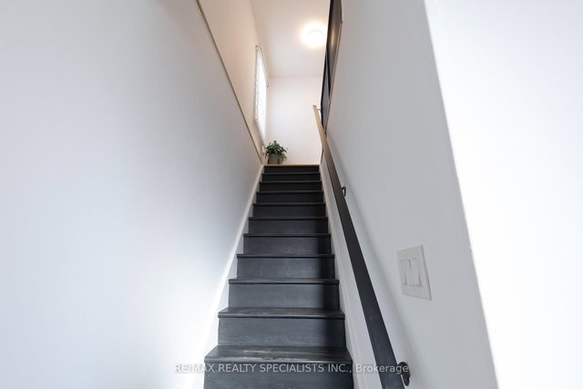 11 Dayton Avenue