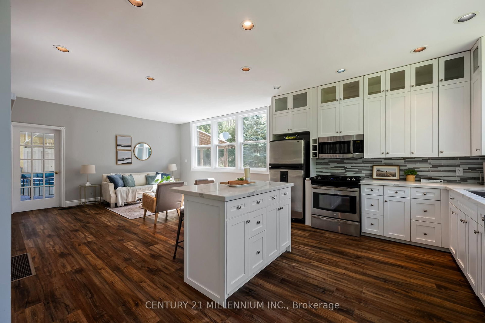 19211 Mountainview Road • Caledon, ON photo 12
