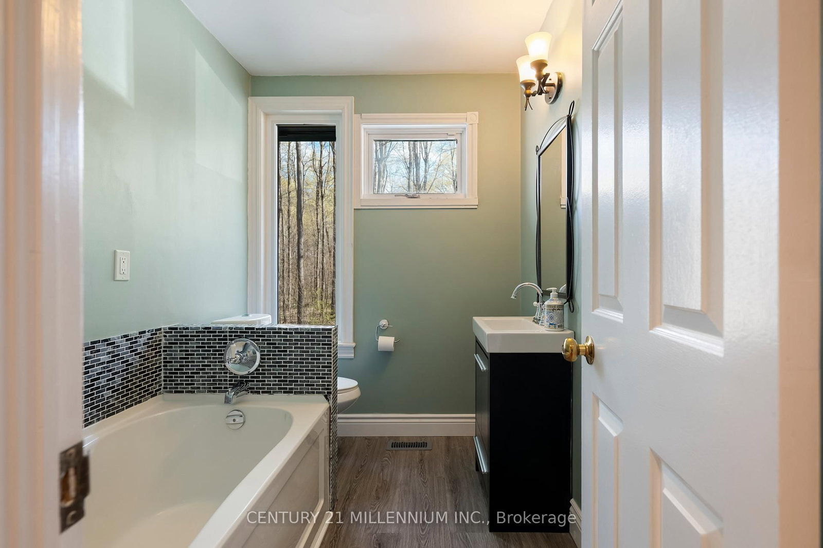 19211 Mountainview Road • Caledon, ON photo 23