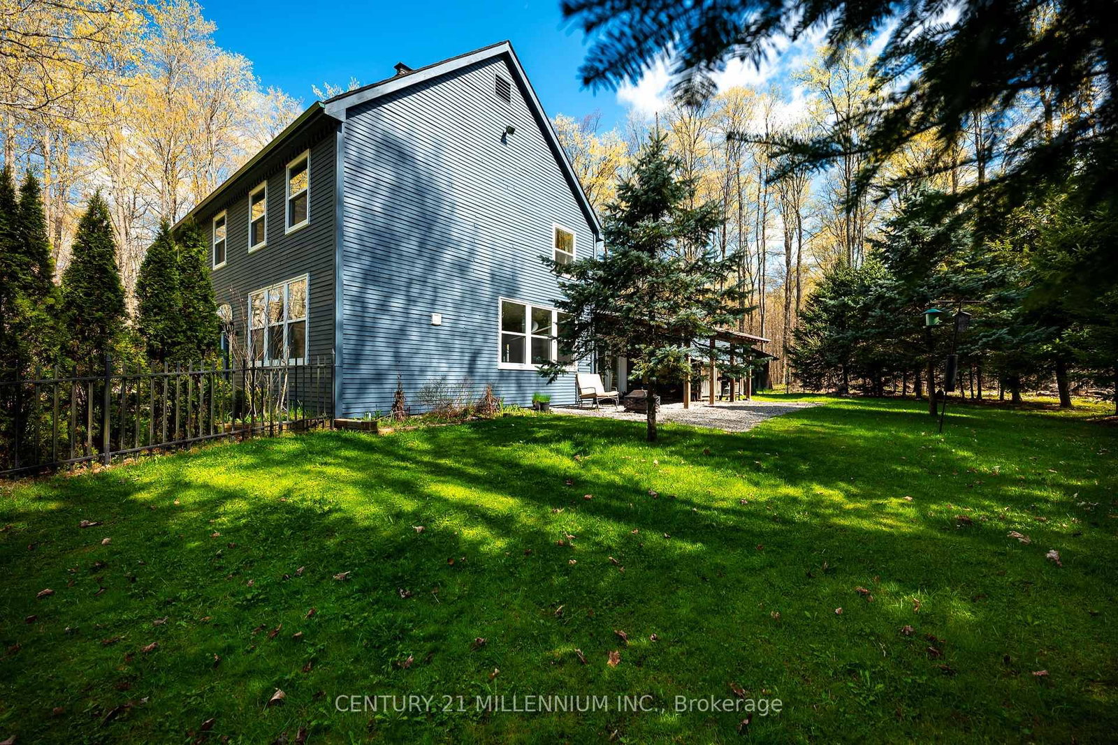 19211 Mountainview Road • Caledon, ON photo 38