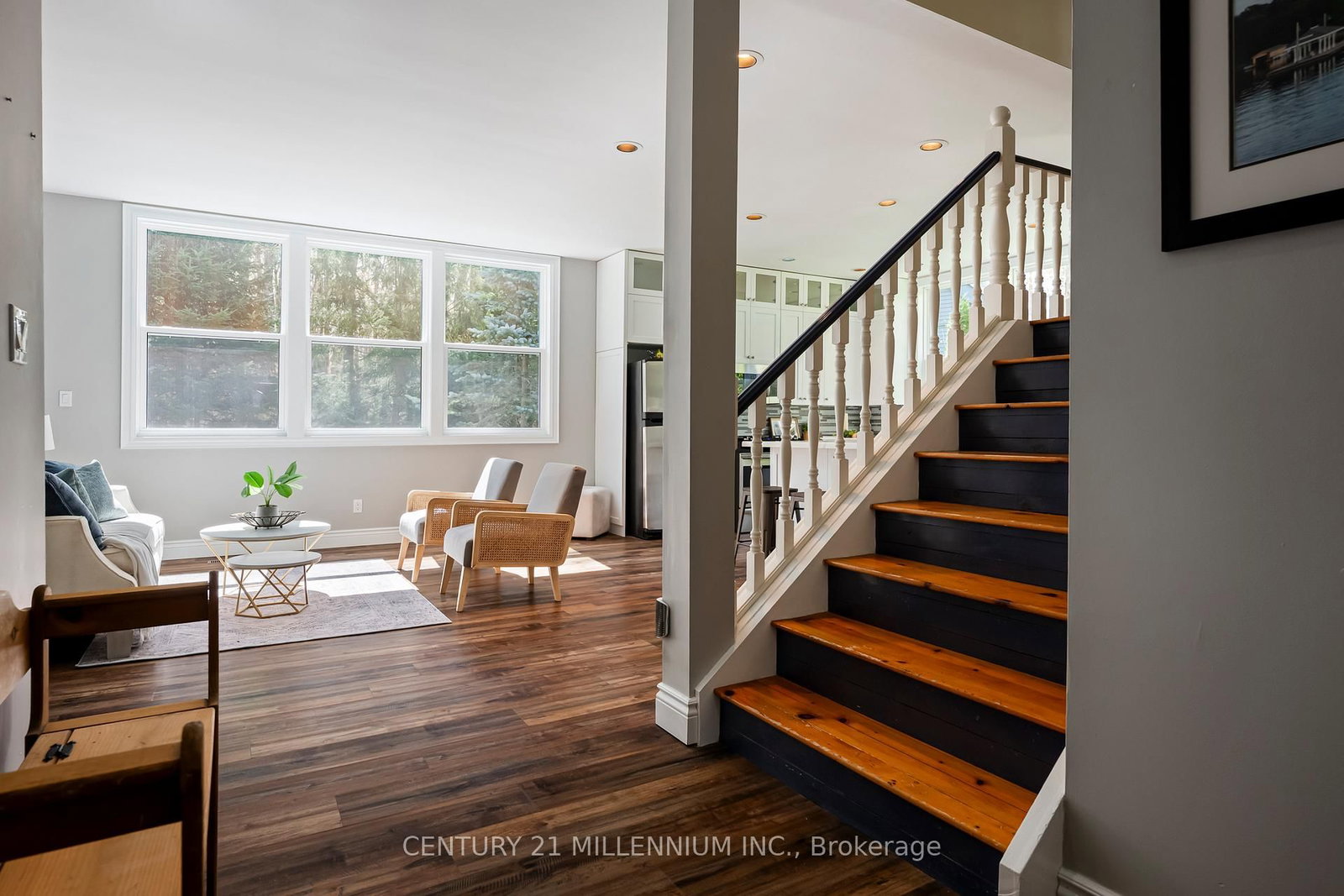 19211 Mountainview Road • Caledon, ON photo 8