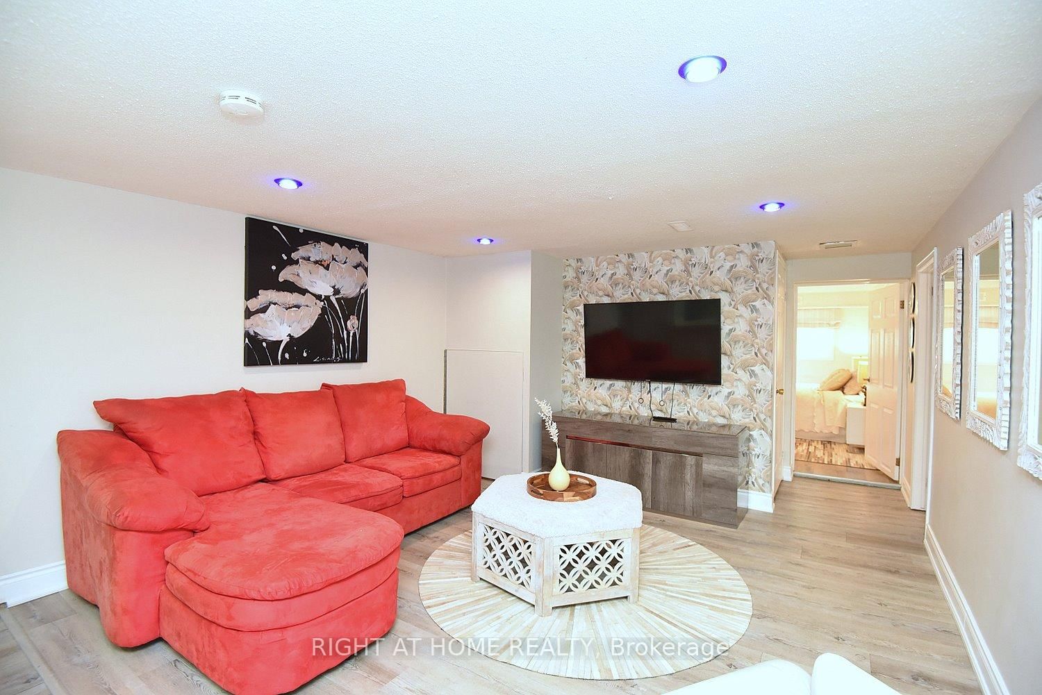 4299 Lakeshore Road • Burlington, ON photo 27