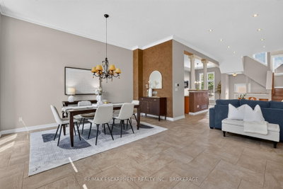 5203 Preservation Circle • Mississauga, ON photo 6