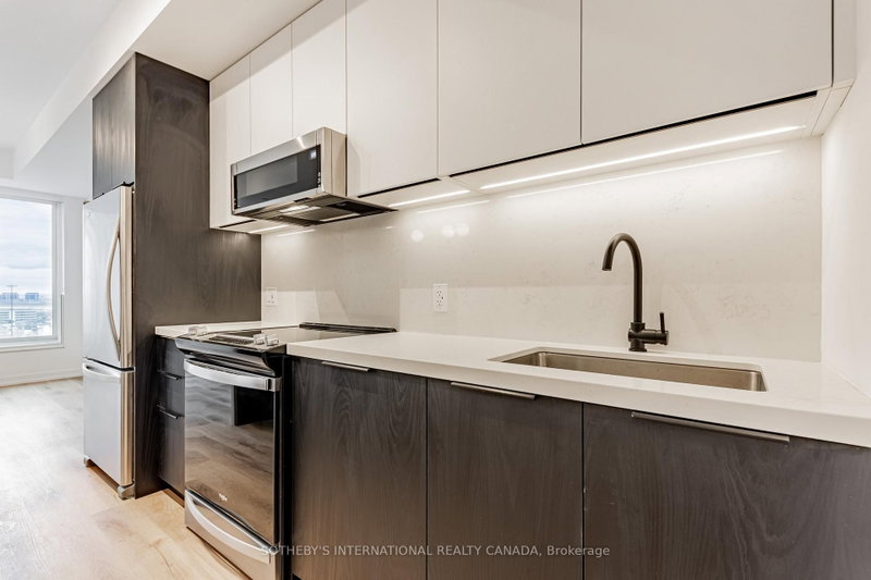 505 - 5 York Garden Way