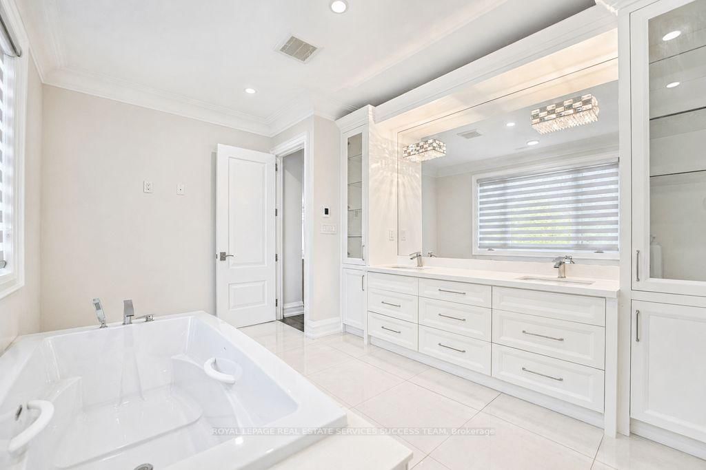 2603 Liruma Rd, Mississauga, view 26