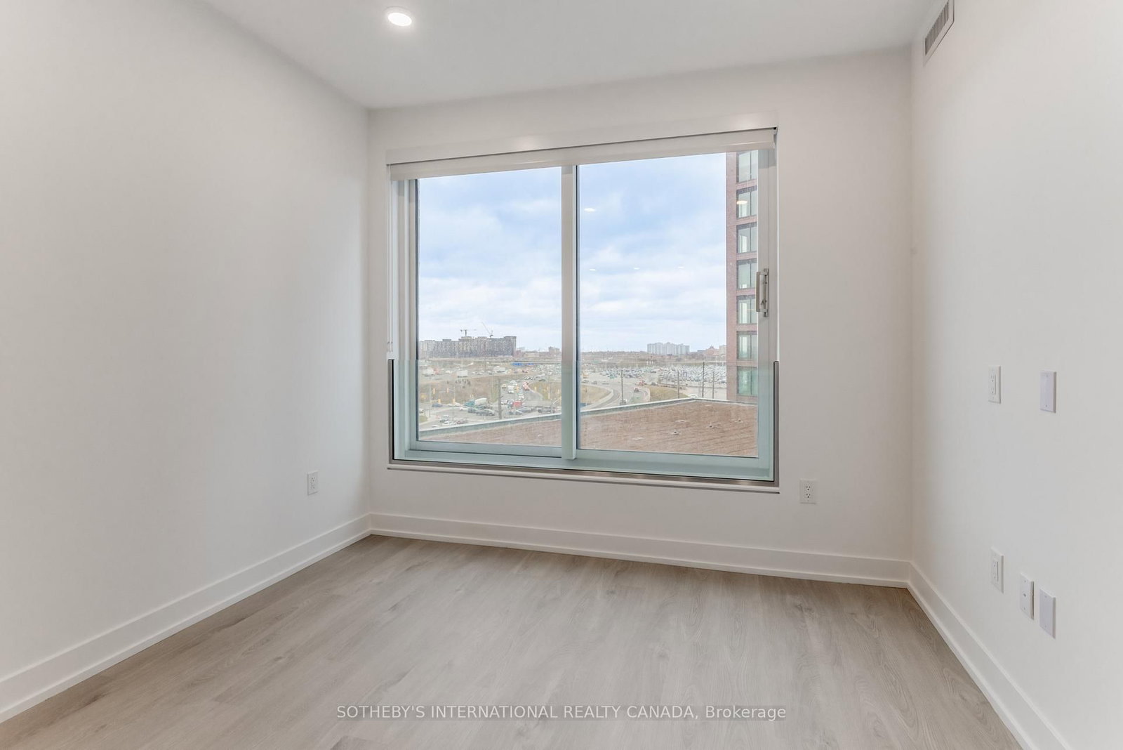 1403-31 York Garden Way, Toronto, ON, photo 5