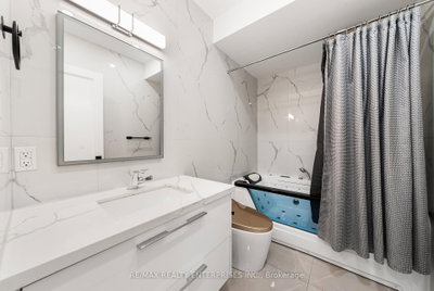 1362 Kenmuir Mississauga,ON L5G 4B4 — Photo 33