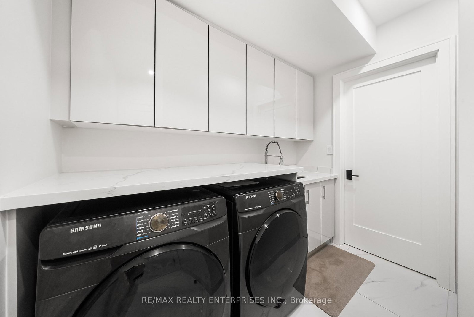 1362 Kenmuir Avenue • Mississauga, ON photo 38