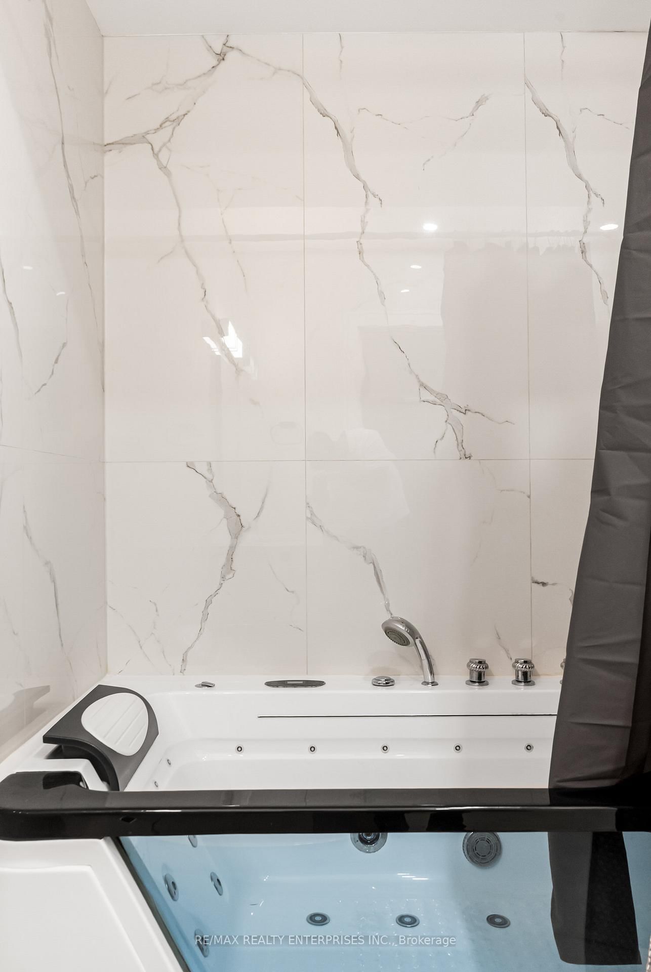 1362 Kenmuir Avenue • Mississauga, ON photo 41