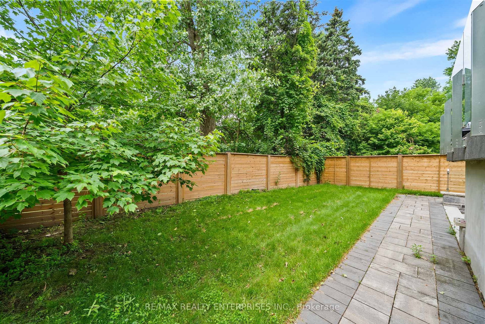 1362 Kenmuir Avenue • Mississauga, ON photo 43