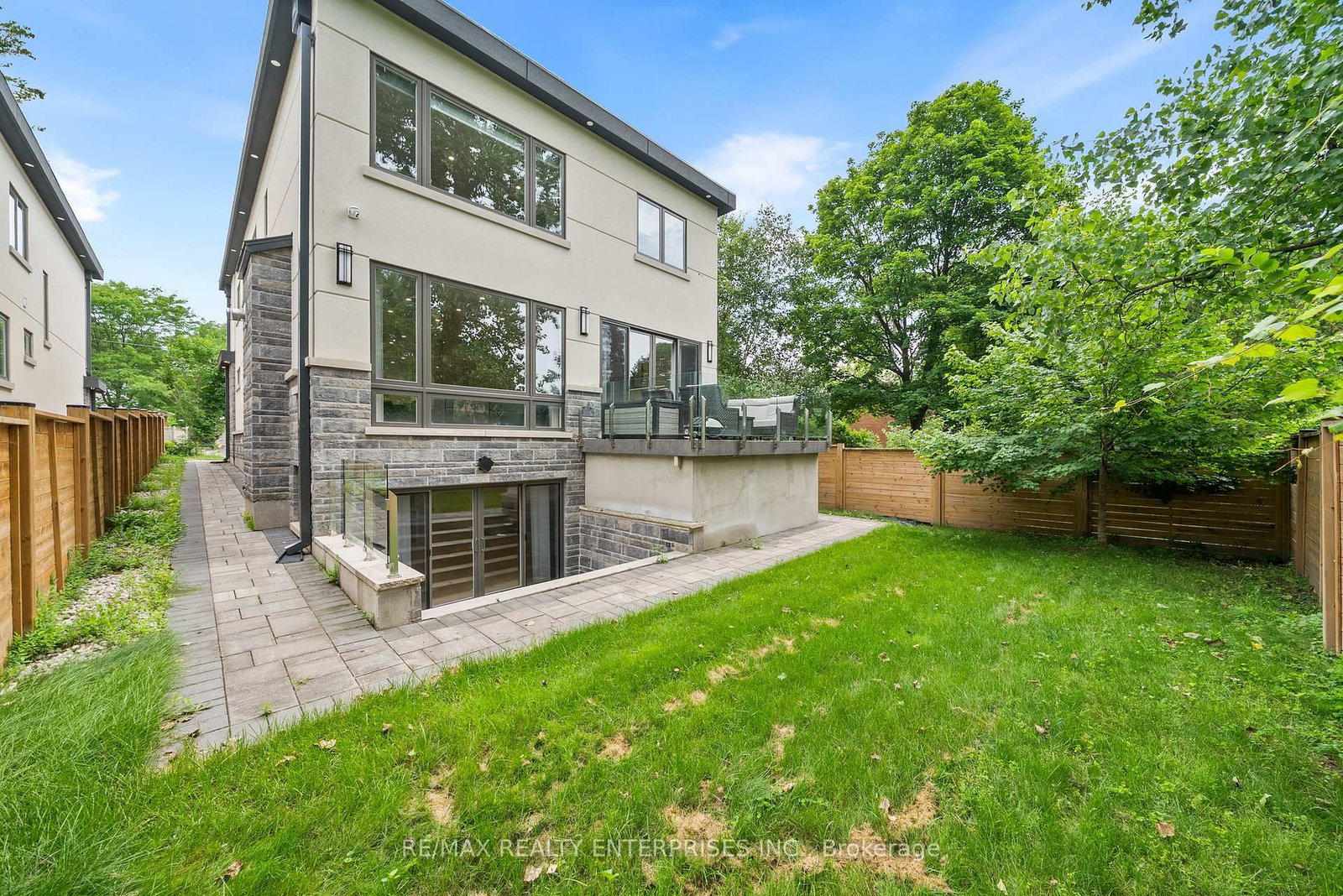 1362 Kenmuir Avenue • Mississauga, ON photo 45