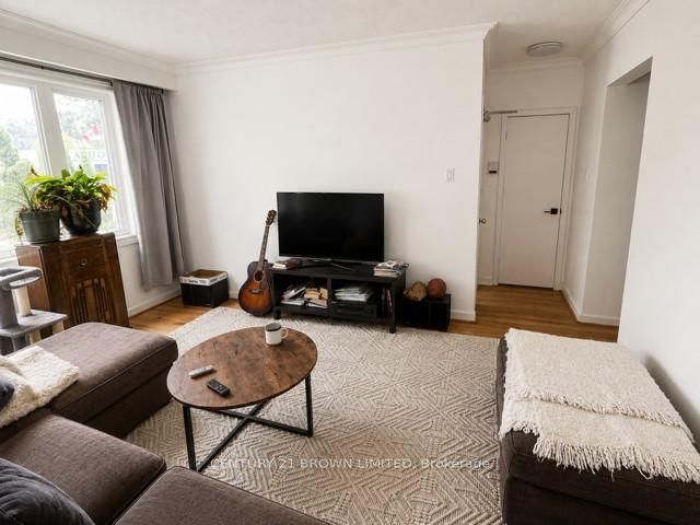 Main Floor - 291 Royal York Road