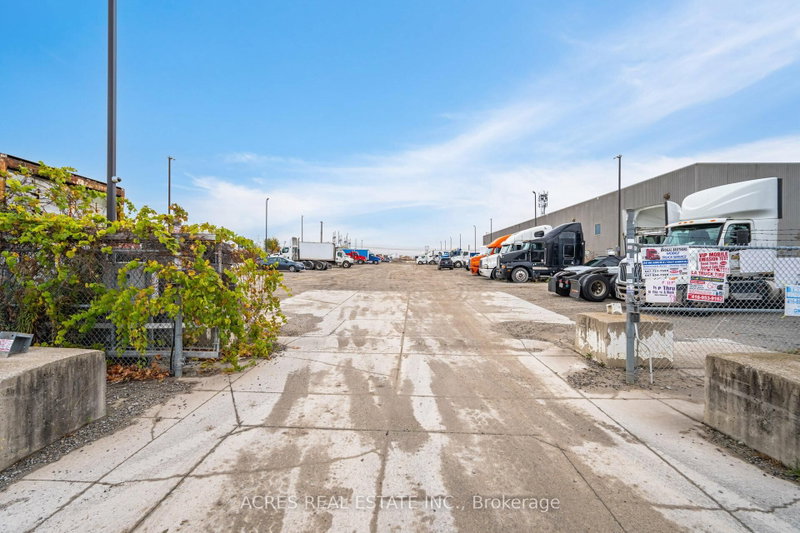 1185 Cardiff Boulevard, Mississauga