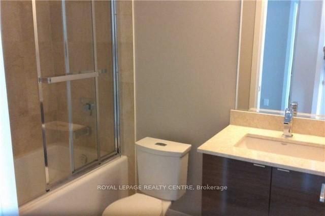 59 Annie Craig Toronto,ON M8V 0C4 — Photo 9