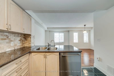 Unit Unit 11 — 605 Shoreline Drive — photo 6