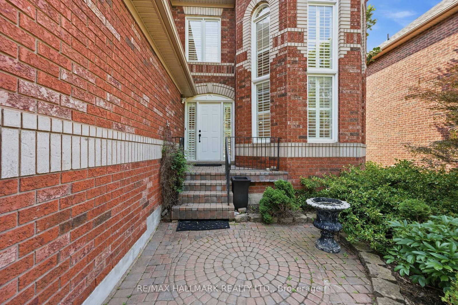 2013 Rosemount Crescent • Oakville, ON photo 37