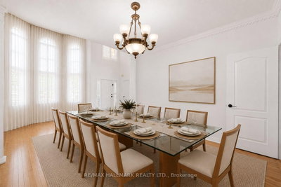 2013 Rosemount Crescent • Oakville, ON photo 8