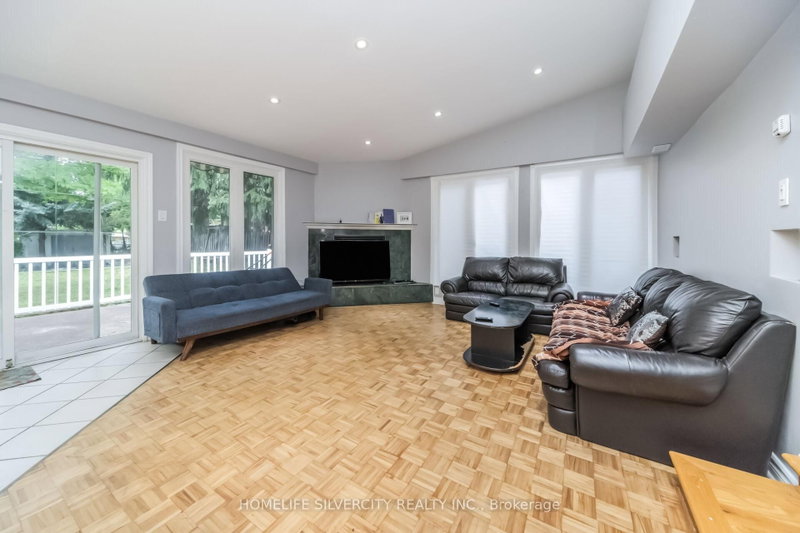 62 Rosedale Brampton,ON L6X 1K1 — Photo 31