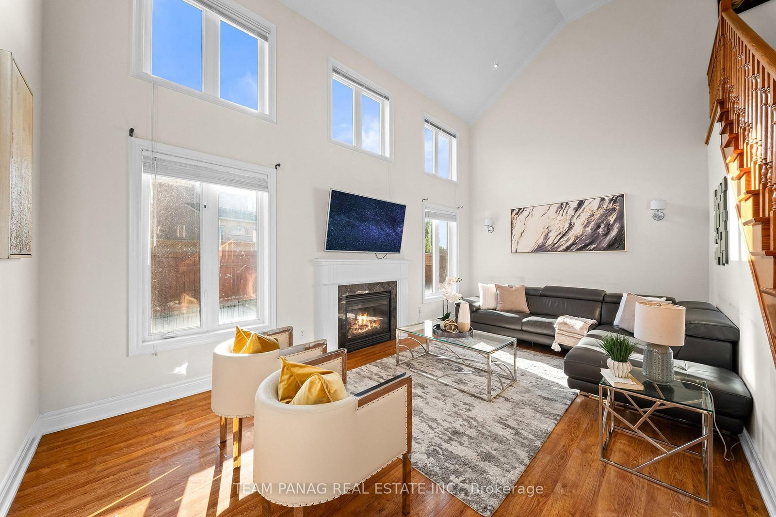 52 Mount Royal Circle • Brampton, ON photo 14