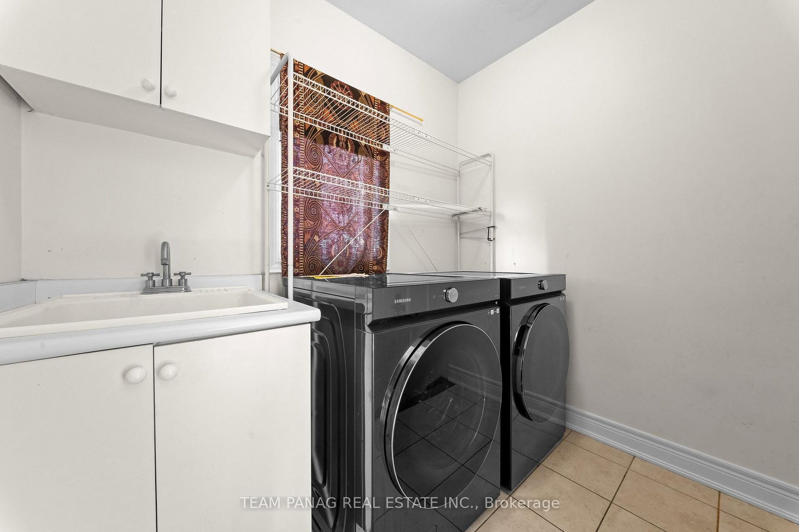 52 Mount Royal Circle • Brampton, ON photo 21
