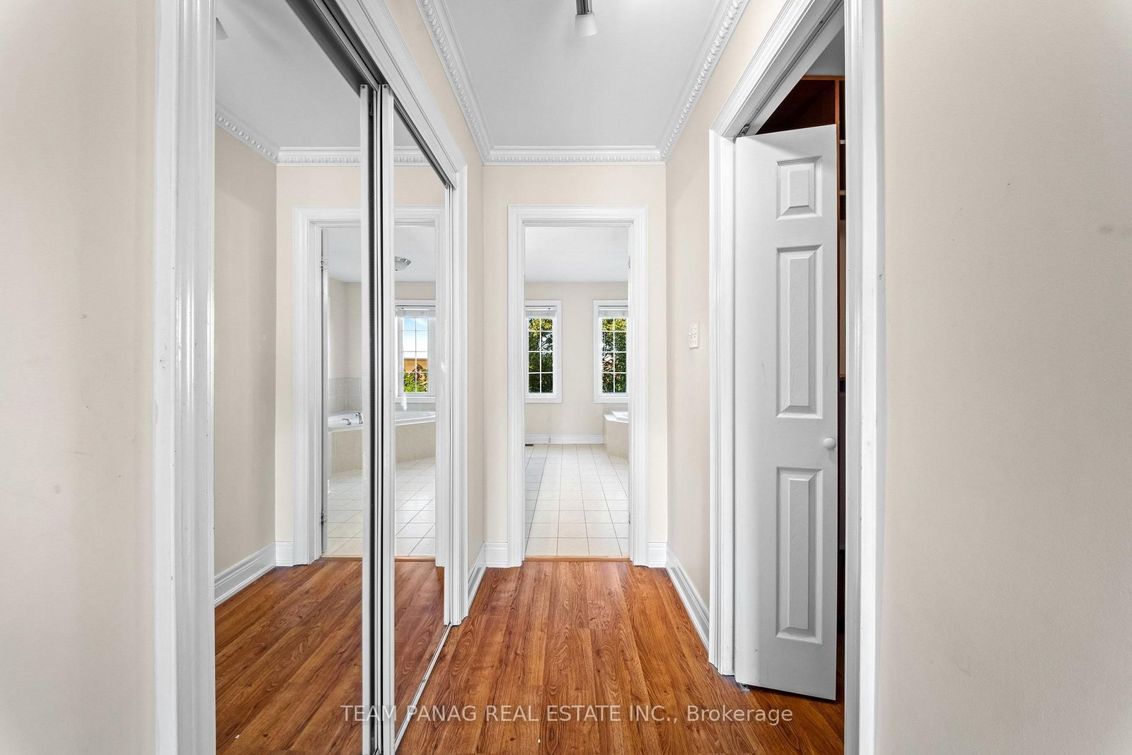 52 Mount Royal Circle • Brampton, ON photo 26