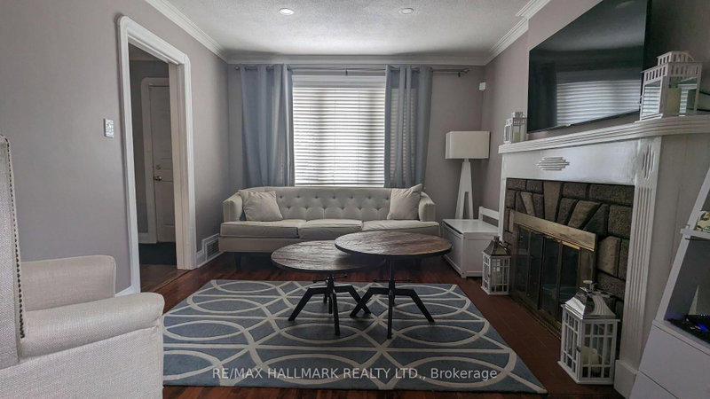 342 Whitmore Toronto,ON M6E 2N4 — Photo 11