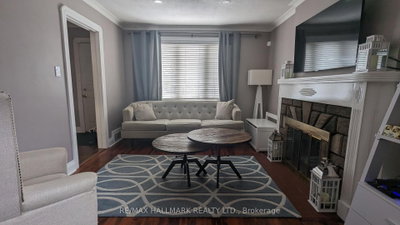 342 Whitmore Toronto,ON M6E 2N4 — Photo 2