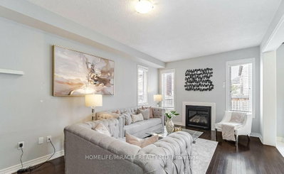 9 Humberstone Crescent — photo 5