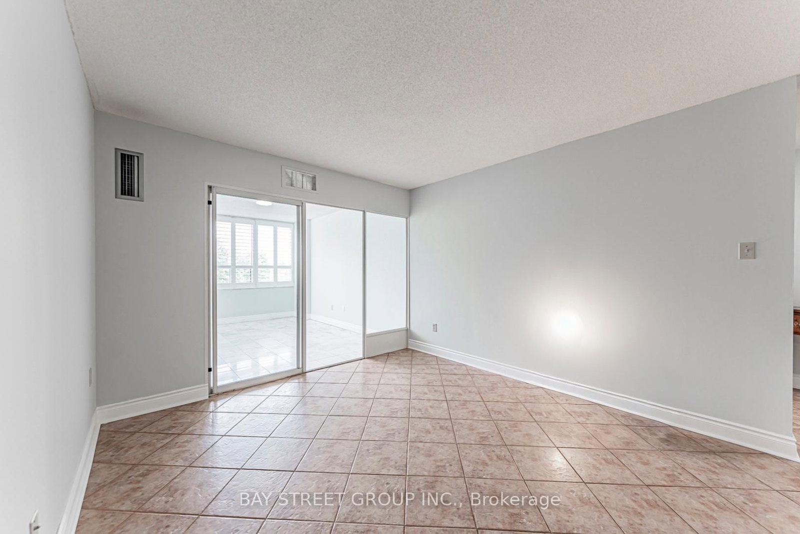 10 Malta Avenue • #306 • Brampton, ON photo 11