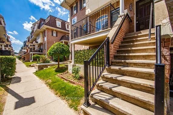 204 - 52 Sidney Belsey Crescent
