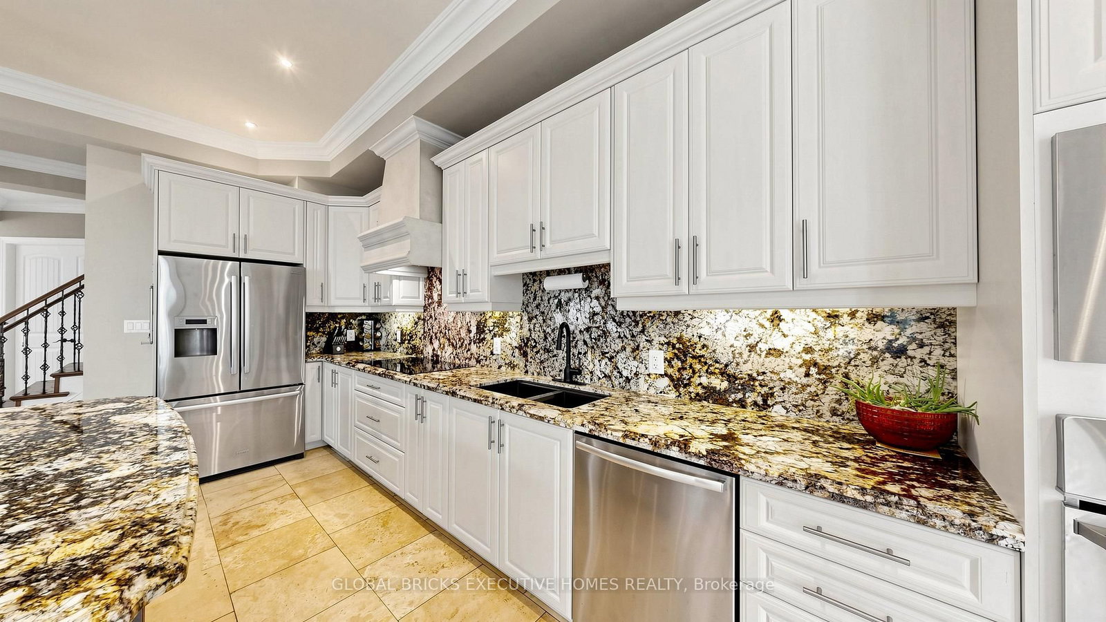 33 Ann Street • Halton Hills, ON photo 11