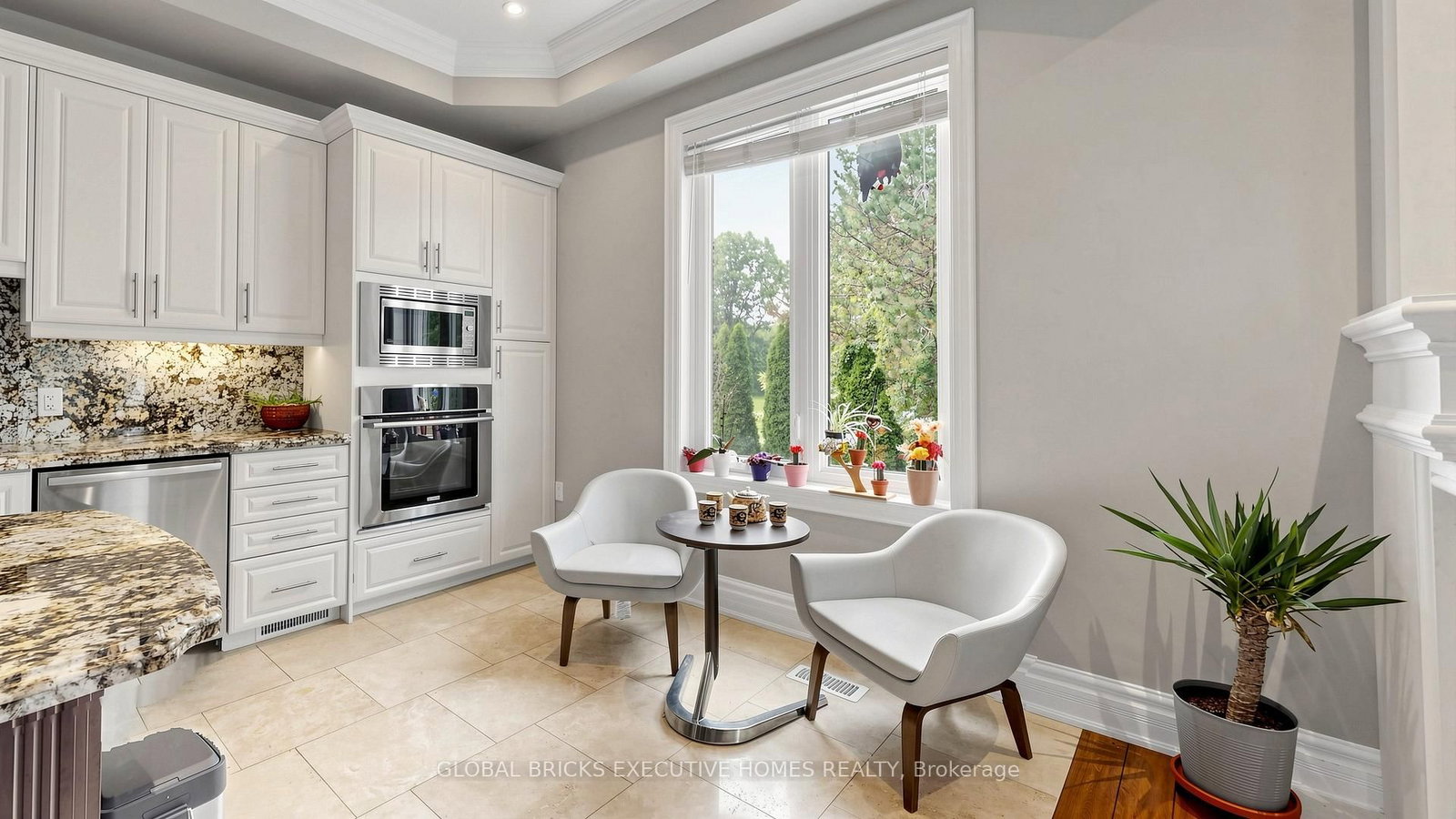 33 Ann Street • Halton Hills, ON photo 13