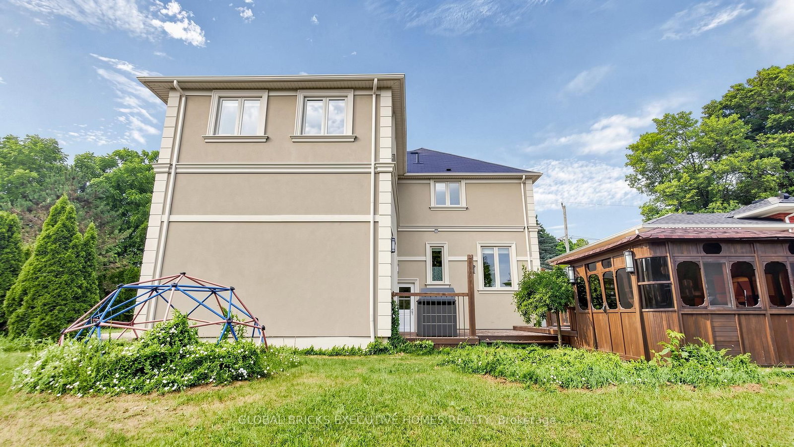 33 Ann Street • Halton Hills, ON photo 39