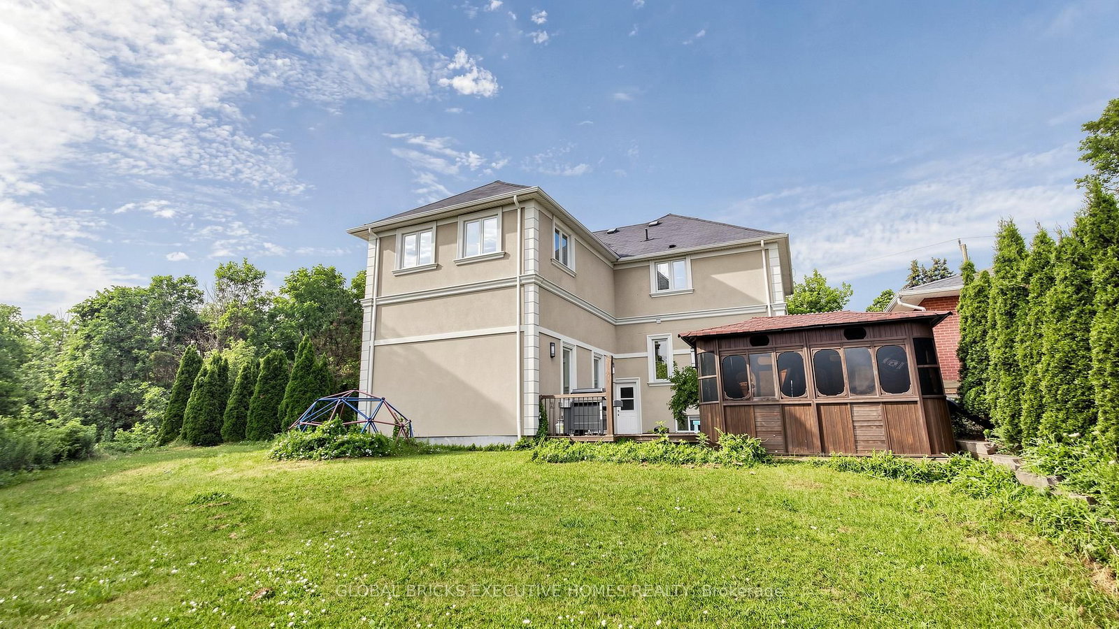 33 Ann Street • Halton Hills, ON photo 40