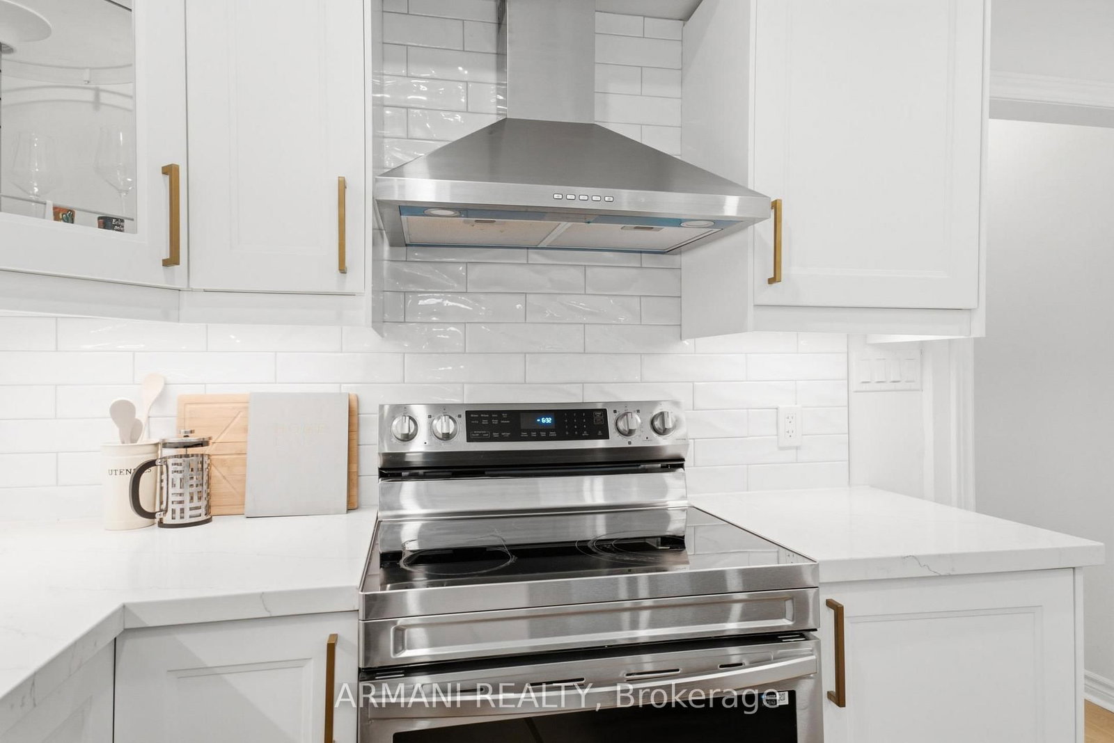 918 Ossington Avenue • Toronto, ON photo 16