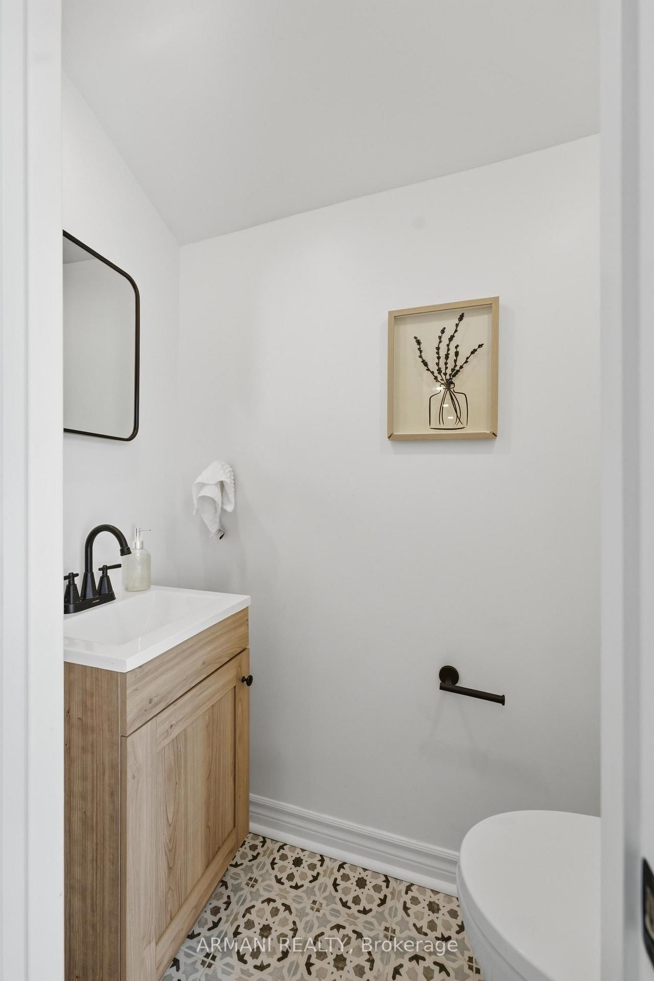 918 Ossington Avenue • Toronto, ON photo 19