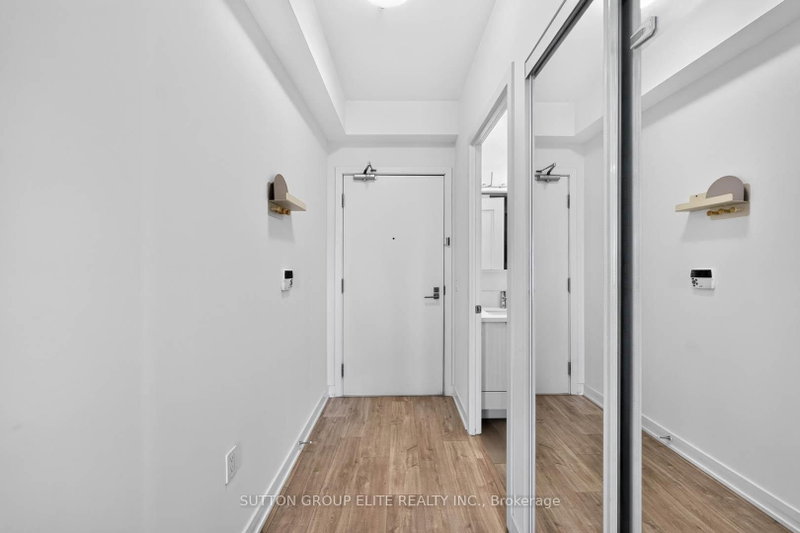 302 - 4699 Glen Erin Drive